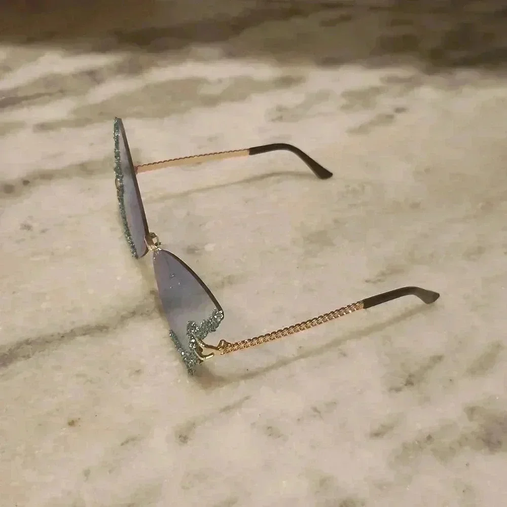 Butterfly sunglasses with stones new